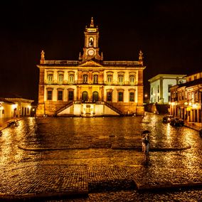 Platz Ouro Preto am Abend
