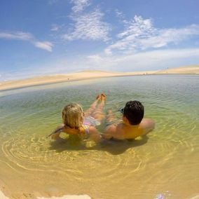Schwimmen in Lencois Maranhenses Brasilien